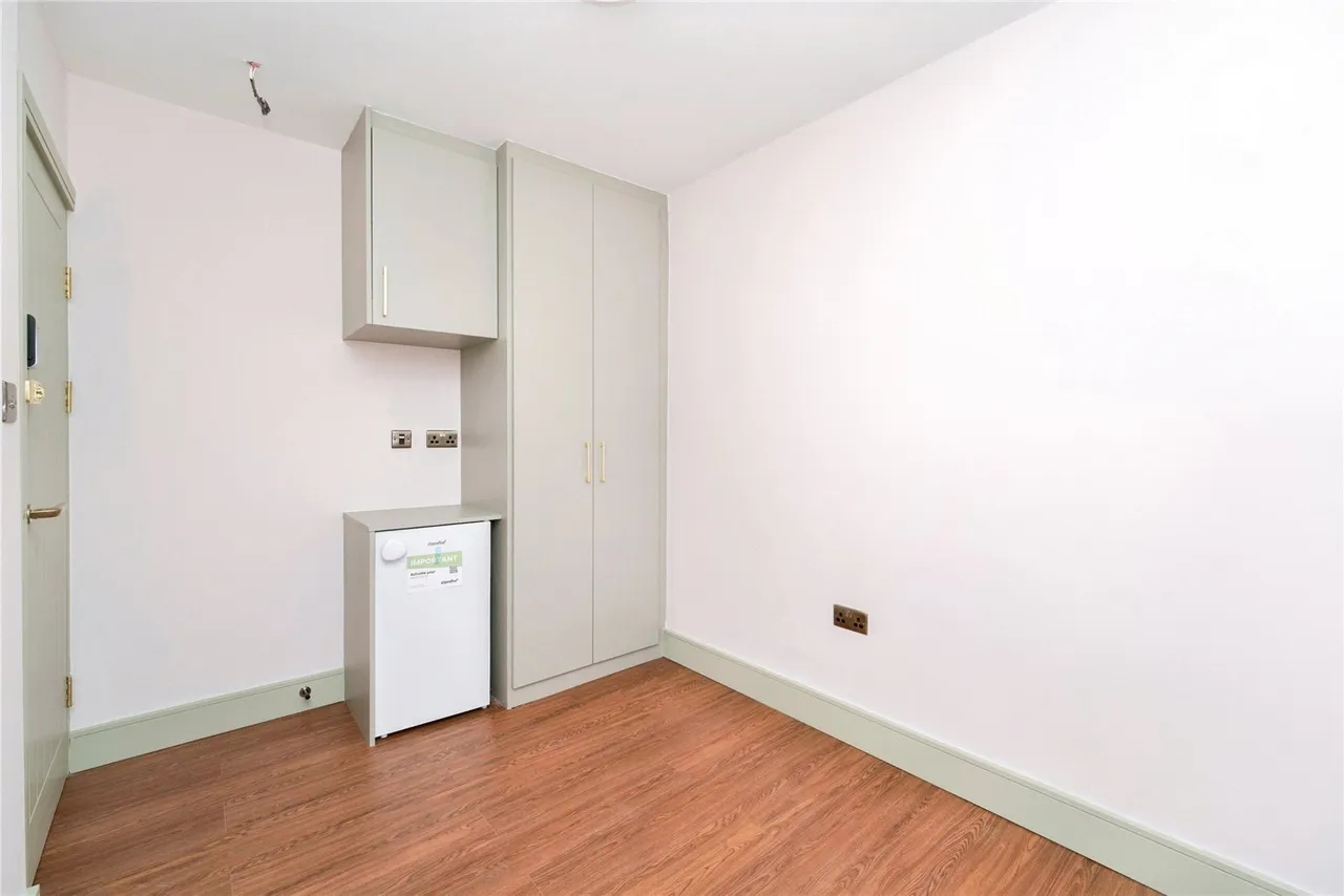 Church Road, Ealing, UB5, photo 2