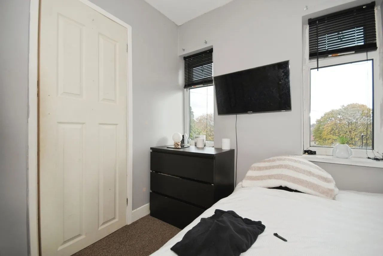 Colley Crescent, SHEFFIELD, South Yorkshire, S5, photo 14
