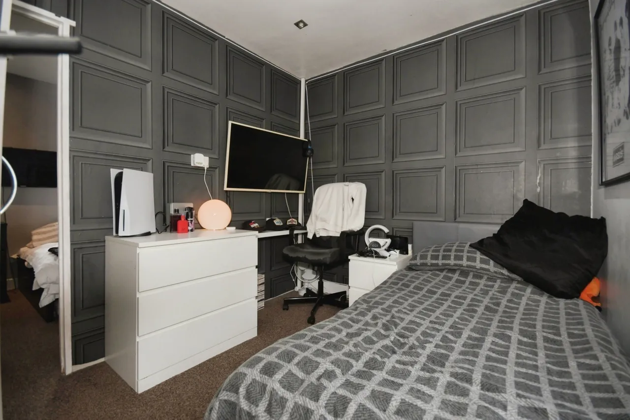 Colley Crescent, SHEFFIELD, South Yorkshire, S5, photo 16