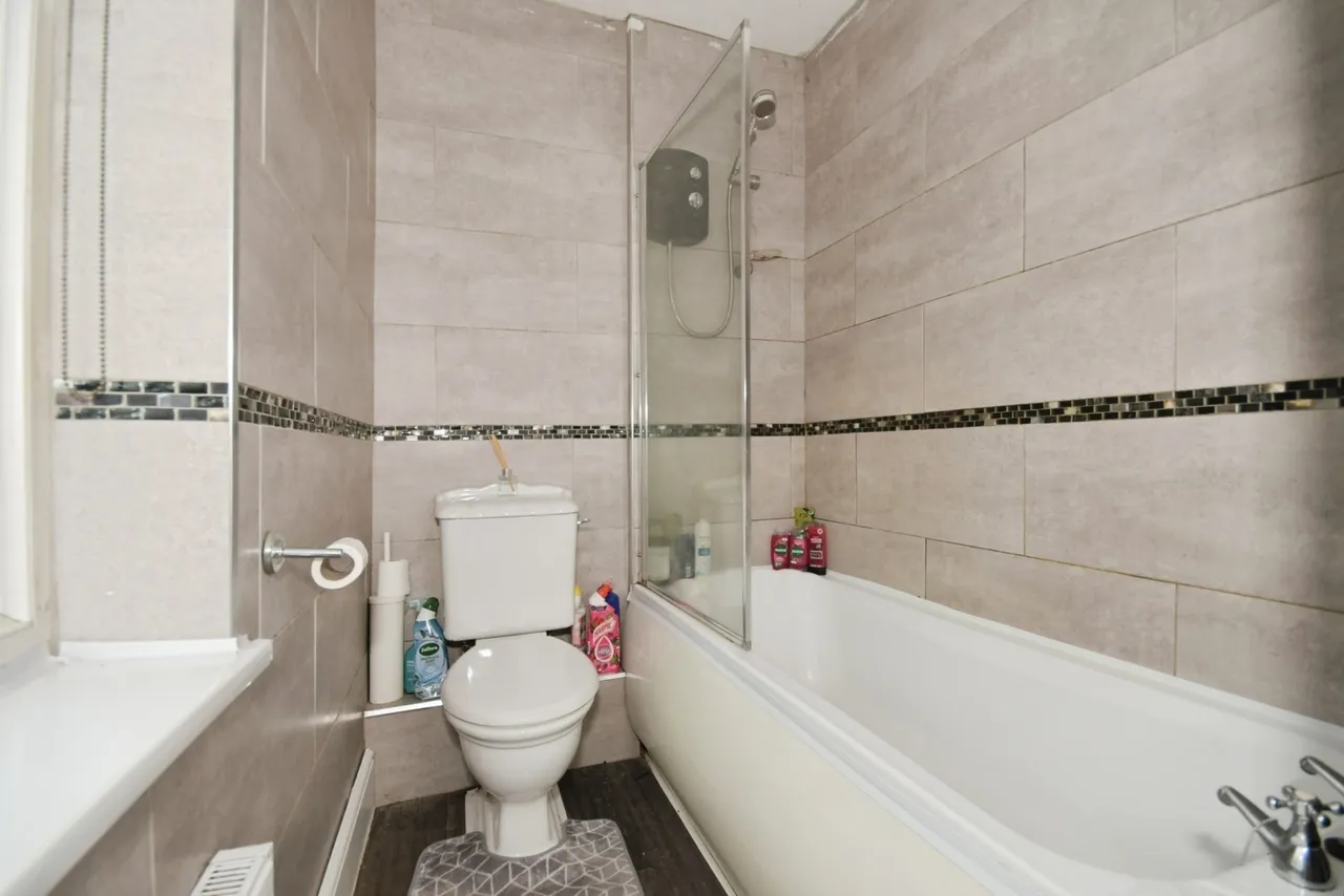 Colley Crescent, SHEFFIELD, South Yorkshire, S5, photo 15