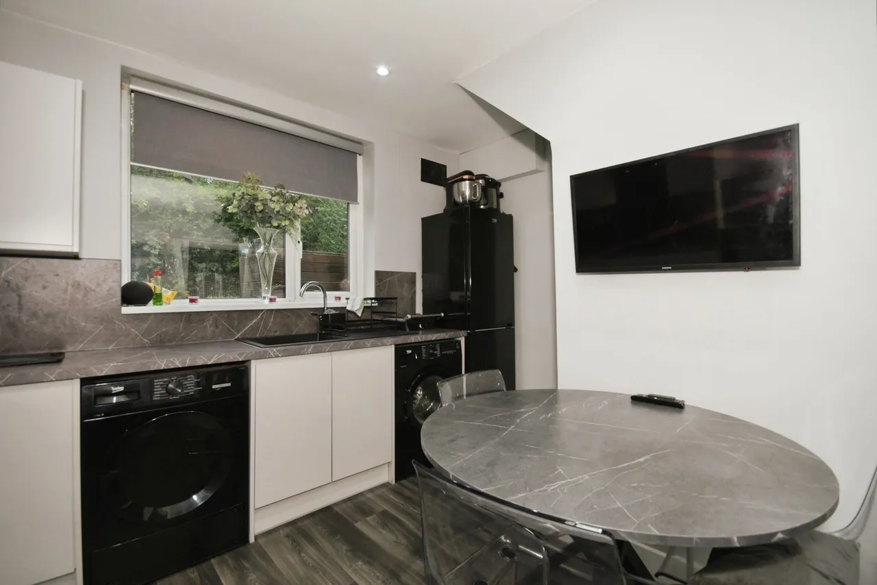 Colley Crescent, SHEFFIELD, South Yorkshire, S5, photo 8