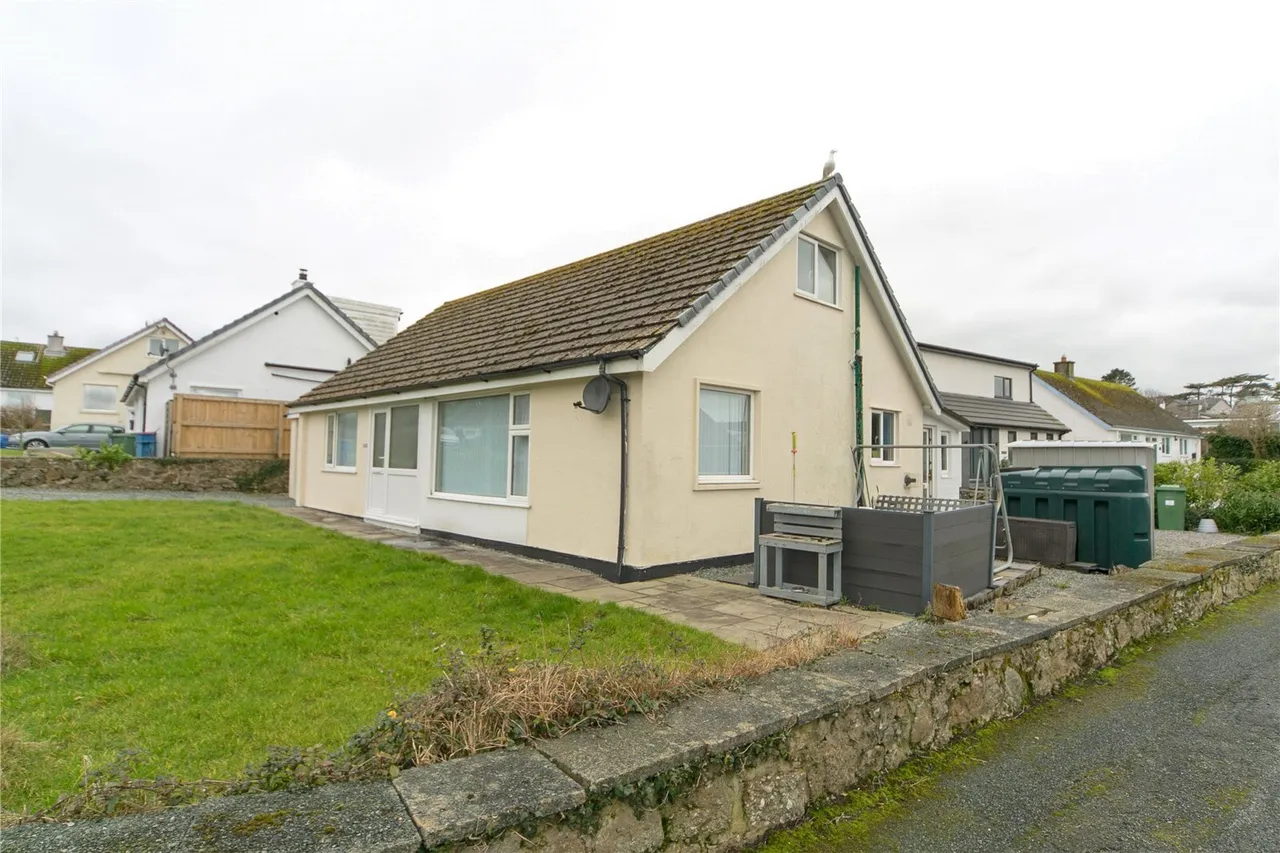 Rhianfa, Benllech, LL74, photo 13