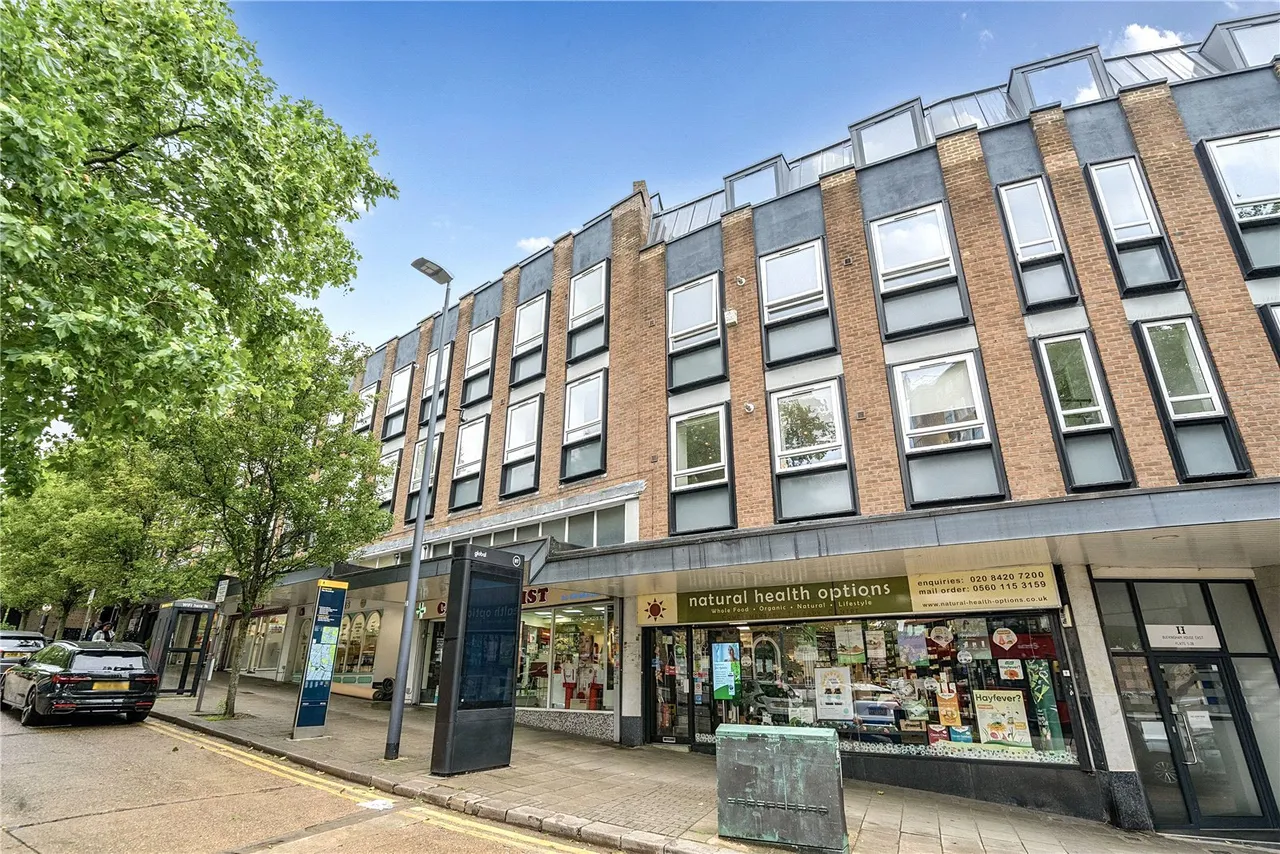 Buckingham Parade, The Broadway, HA7, photo 10