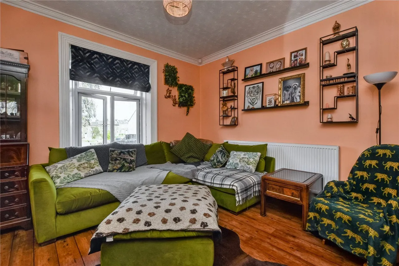 Vickersdale Grove, Stanningley, LS28, photo 17