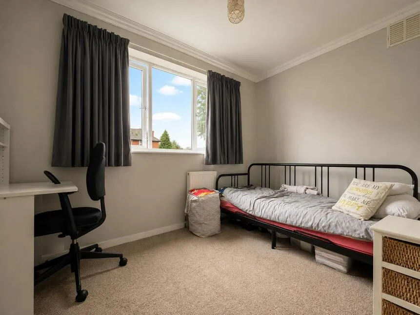 Gregory Crescent, London, SE9, photo 6