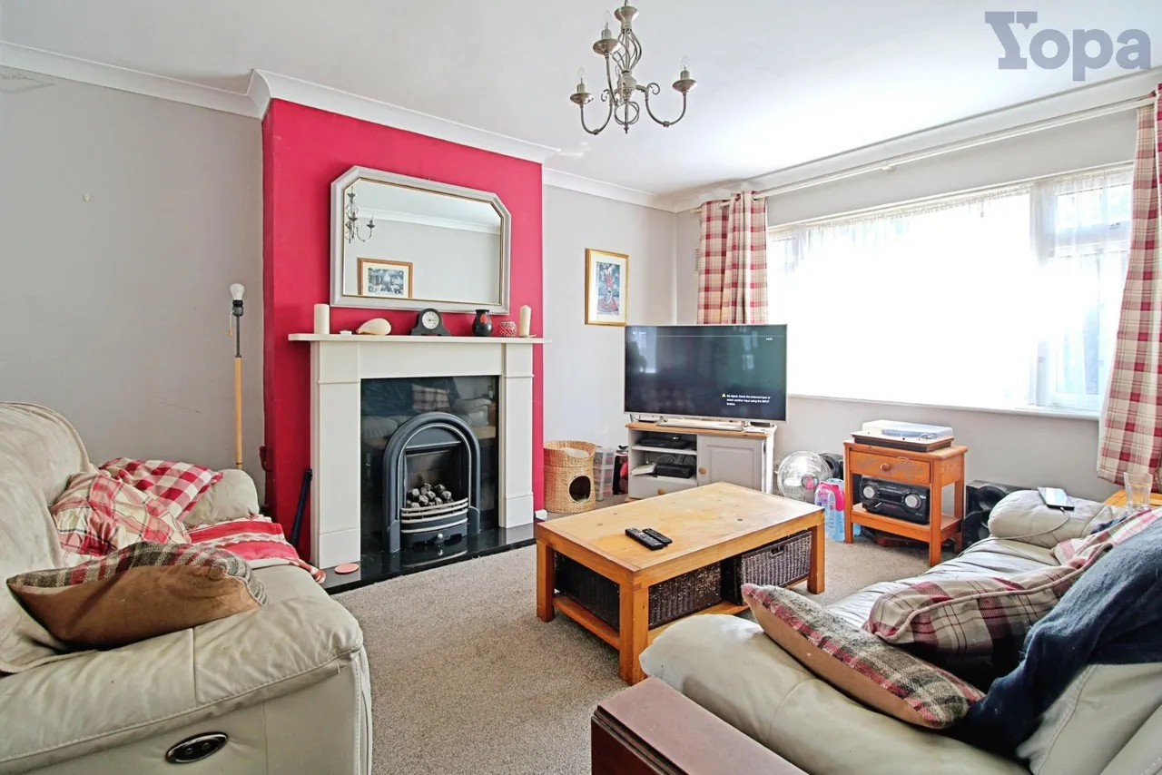Beaconsfield Road, Poole, BH12, photo 2