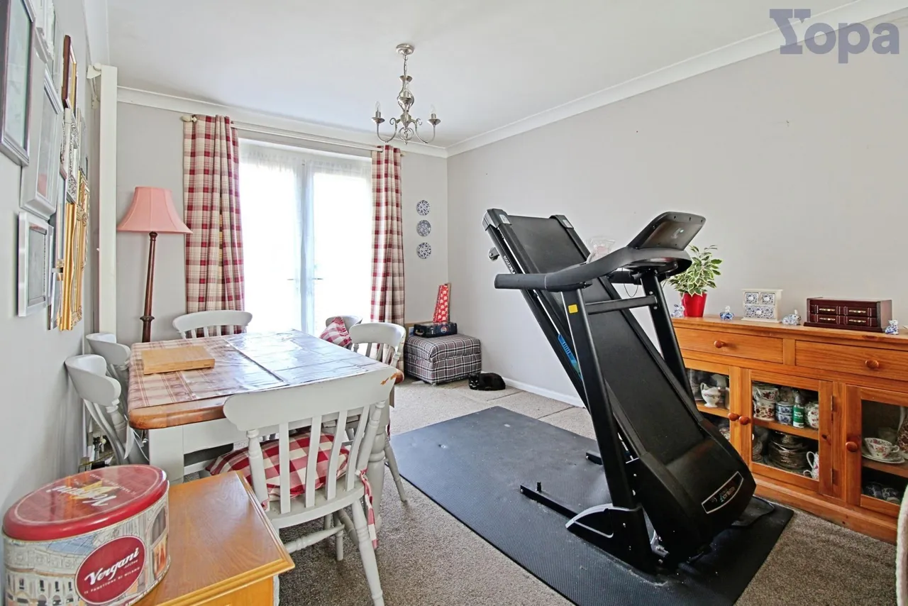Beaconsfield Road, Poole, BH12, photo 3