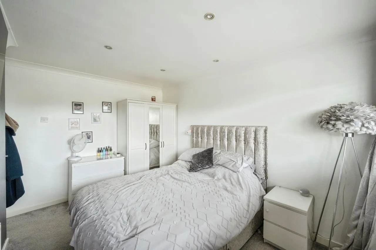 Elizabeth Avenue, Kirk Sandall, Doncaster, South Yorkshire, DN3, photo 4