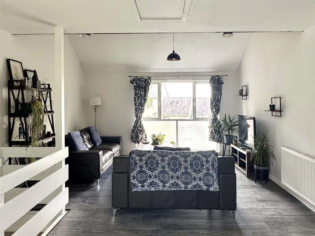 Ffordd Garnedd, Y Felinheli, LL56, photo 4