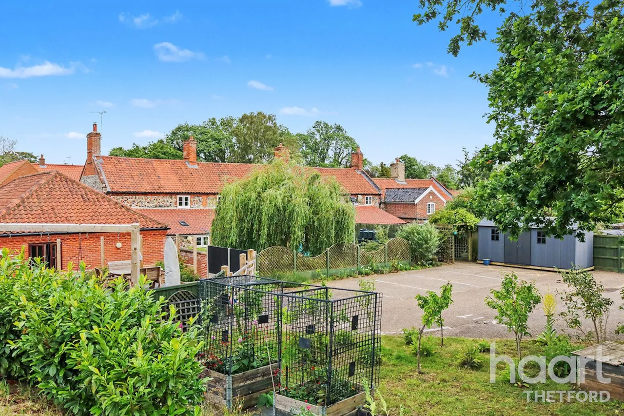 Watton Road, Wretham, IP24, photo 2