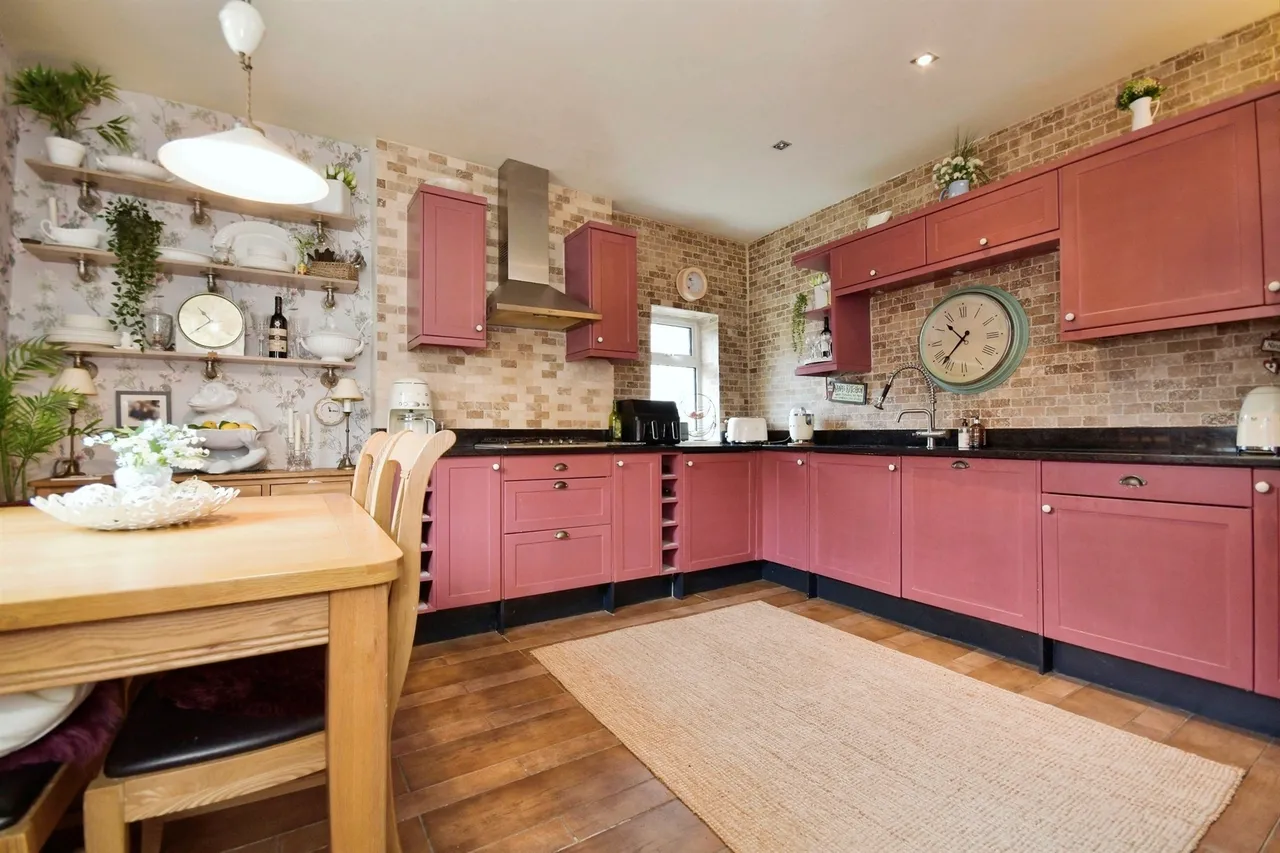 North Church Street, Bakewell, DE45, photo 5