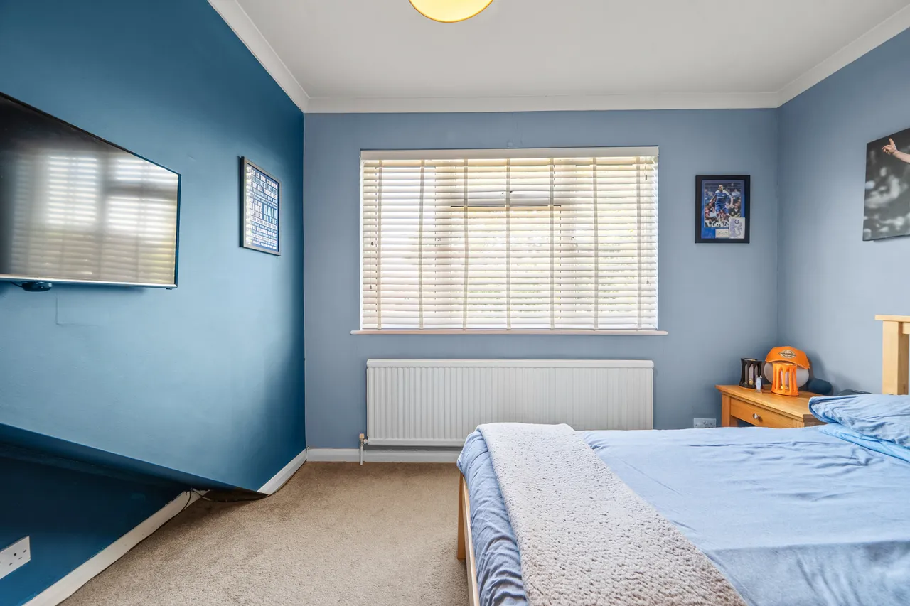 Rosefield Gardens, Ottershaw, KT16, photo 16