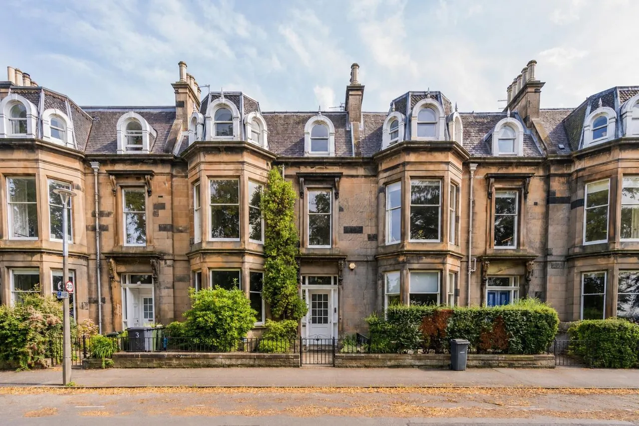 flat for sale — Magdala Crescent, Edinburgh EH12