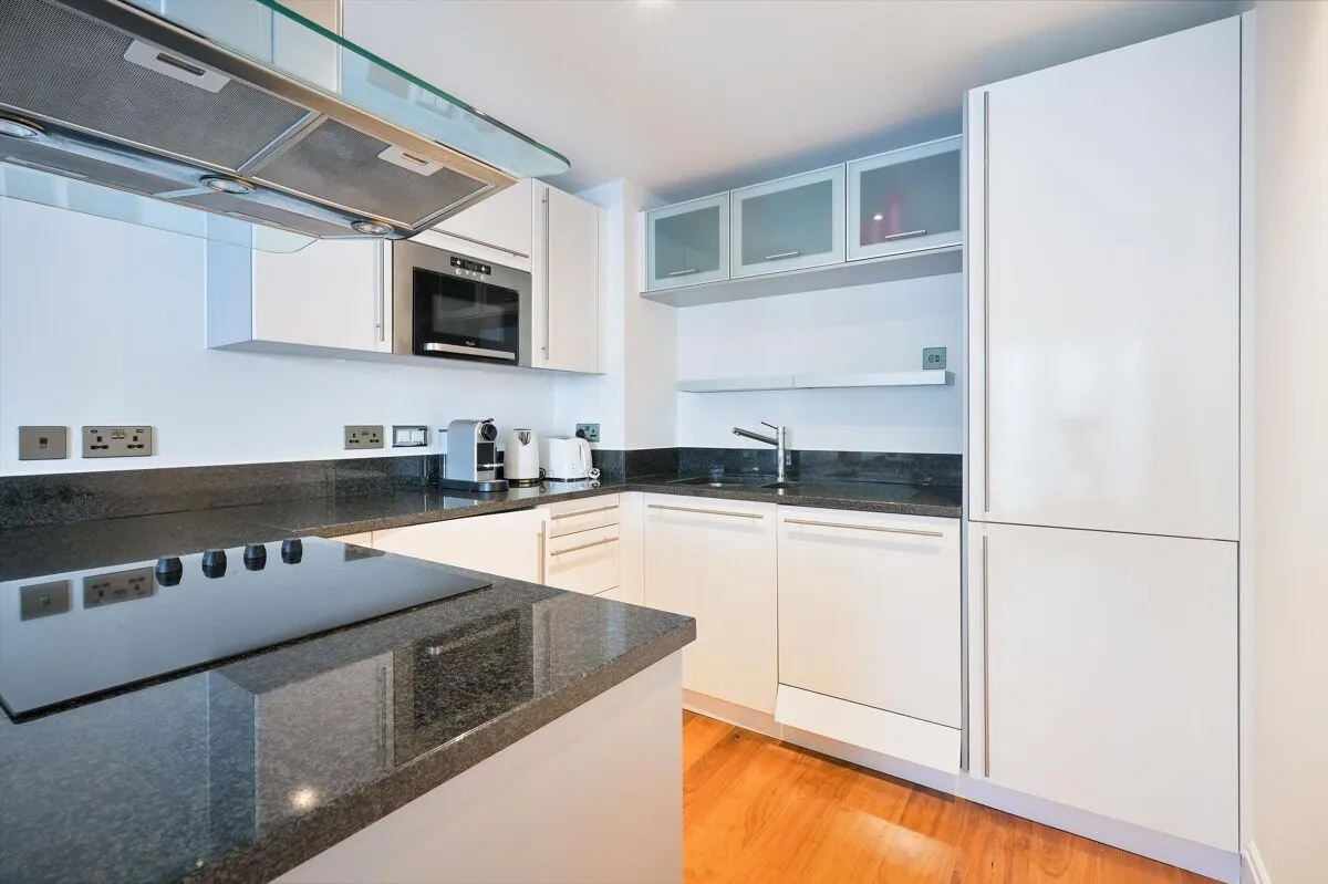 Winchester Road, London, NW3, photo 3