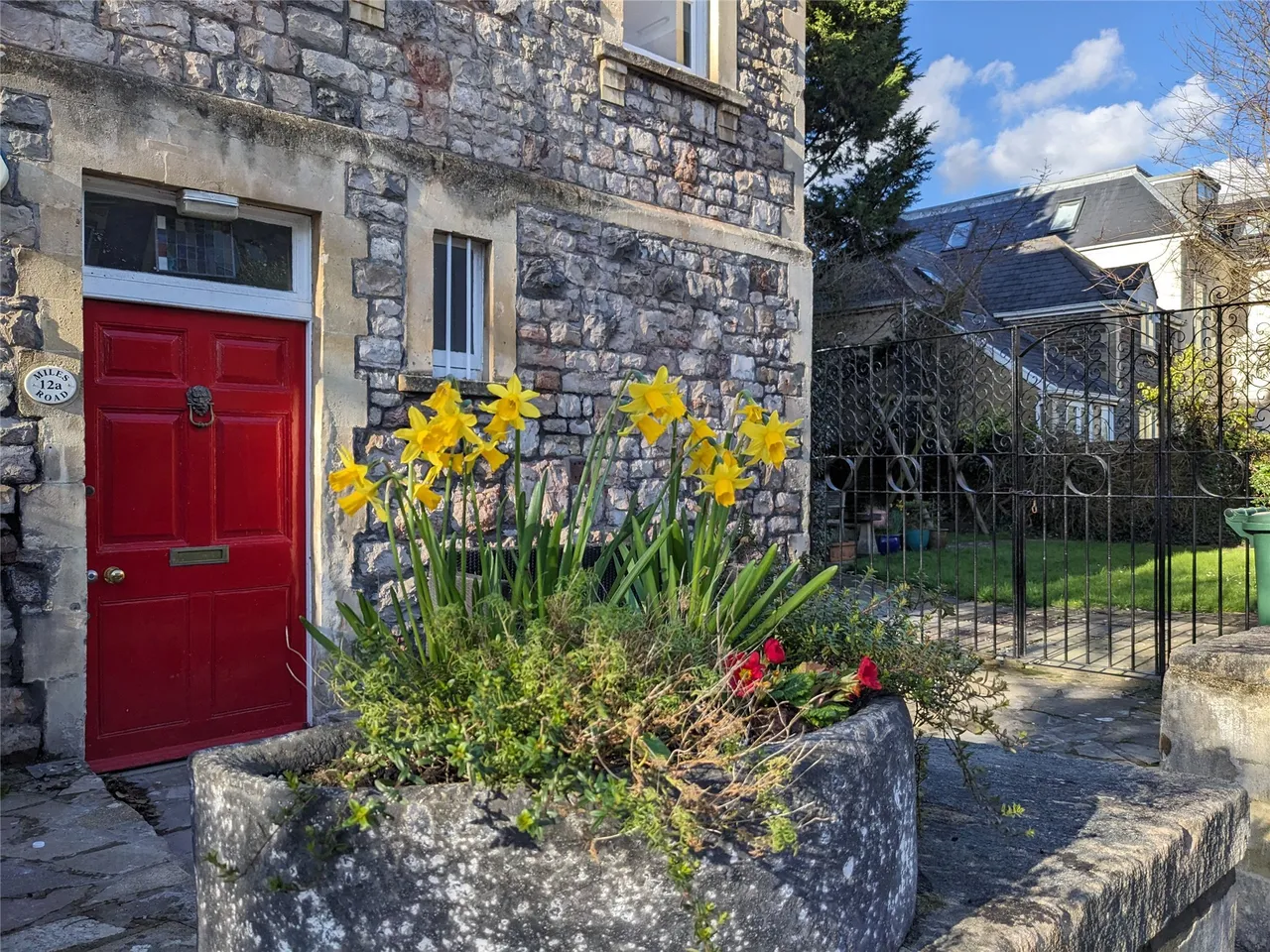 3 bed flat for sale — Miles Road, Bristol, BS8 2JN