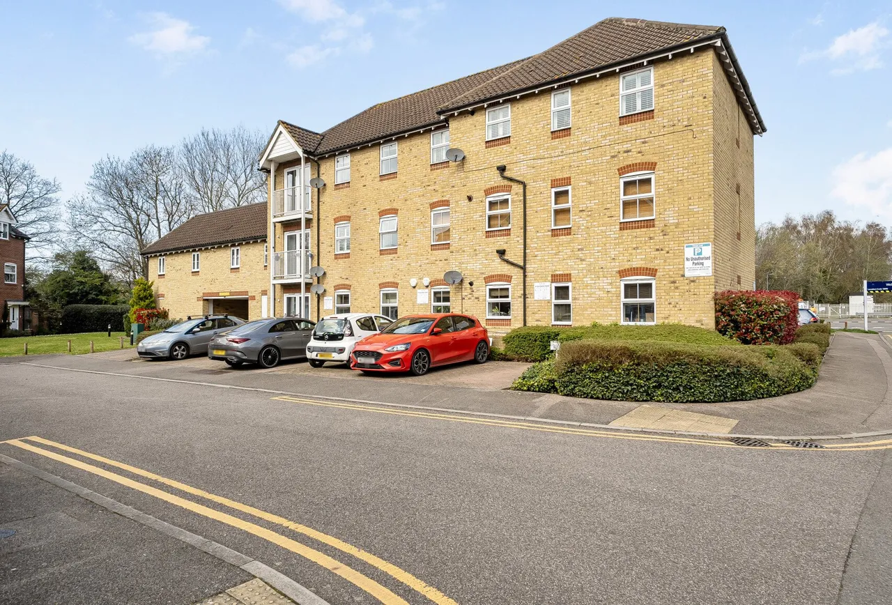 2 bed flat for sale — The Sidings, Kent, Dunton Green, TN13 2YD