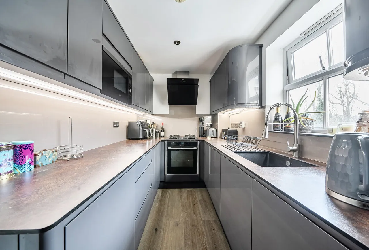 The Sidings, Kent, Dunton Green, TN13 2YD, photo 3