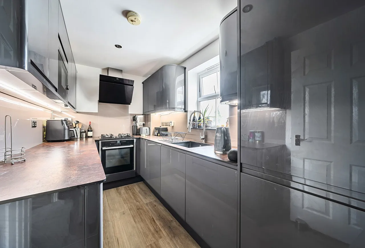 The Sidings, Kent, Dunton Green, TN13 2YD, photo 9