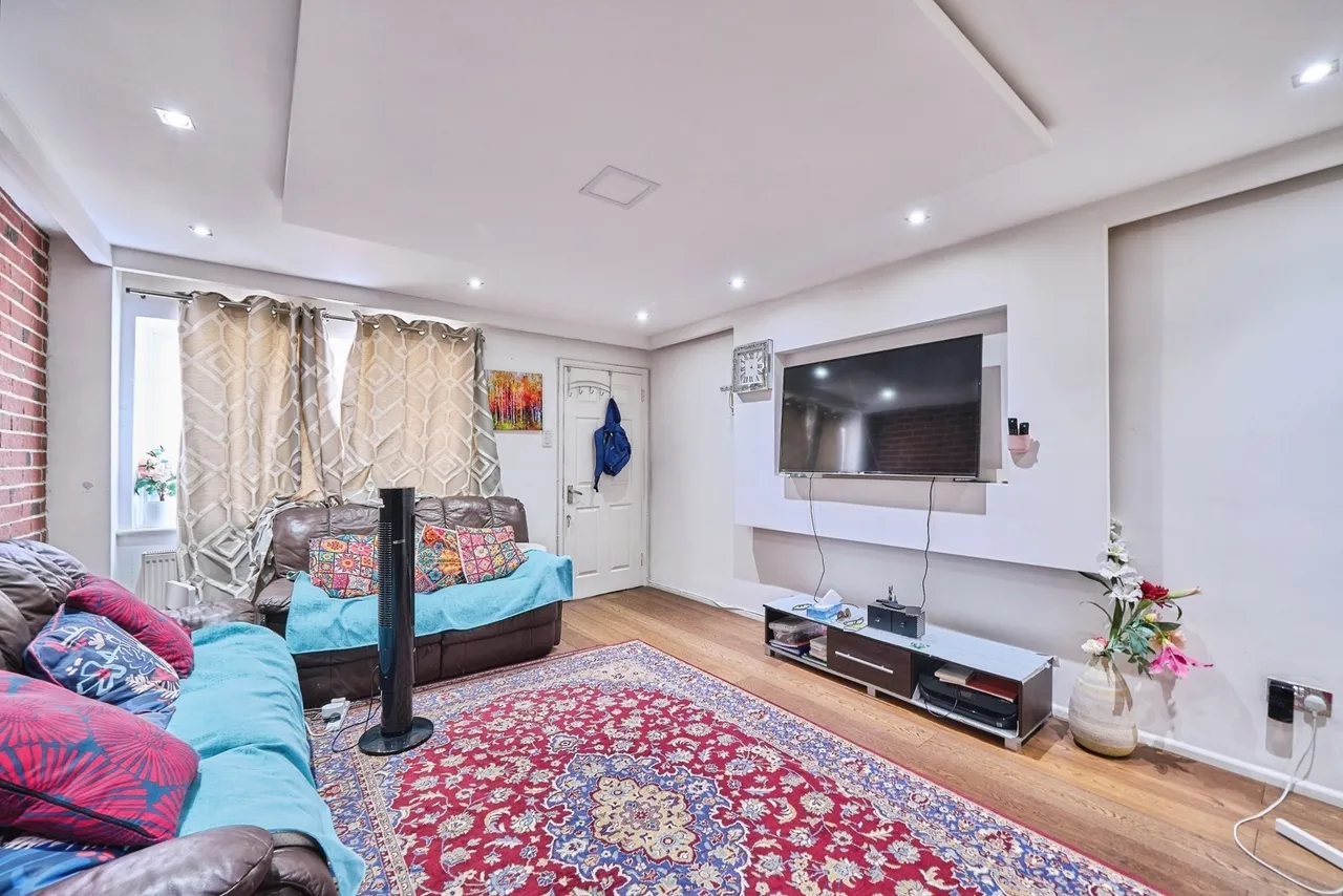 Pintail Road, Woodford Green, IG8, photo 14