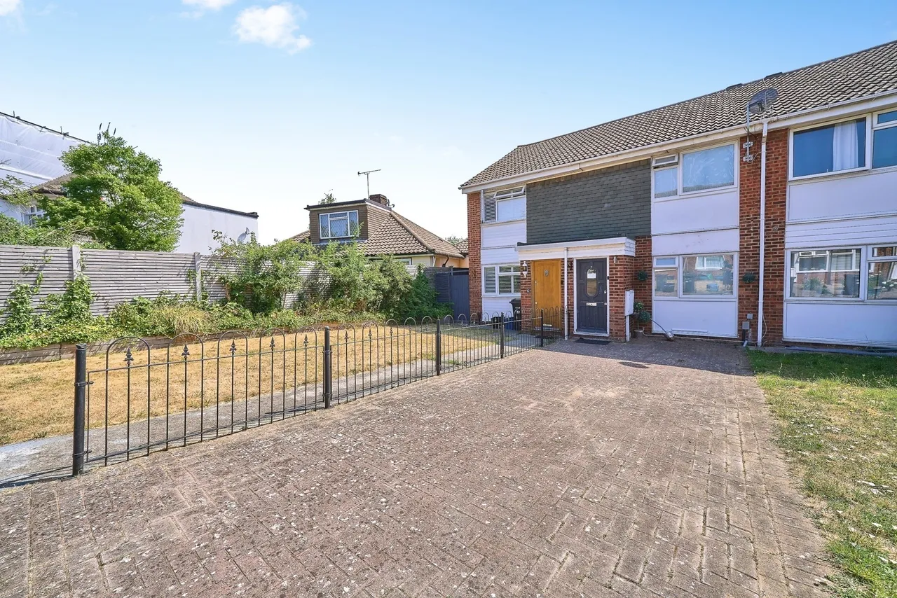 Pintail Road, Woodford Green, IG8, photo 12