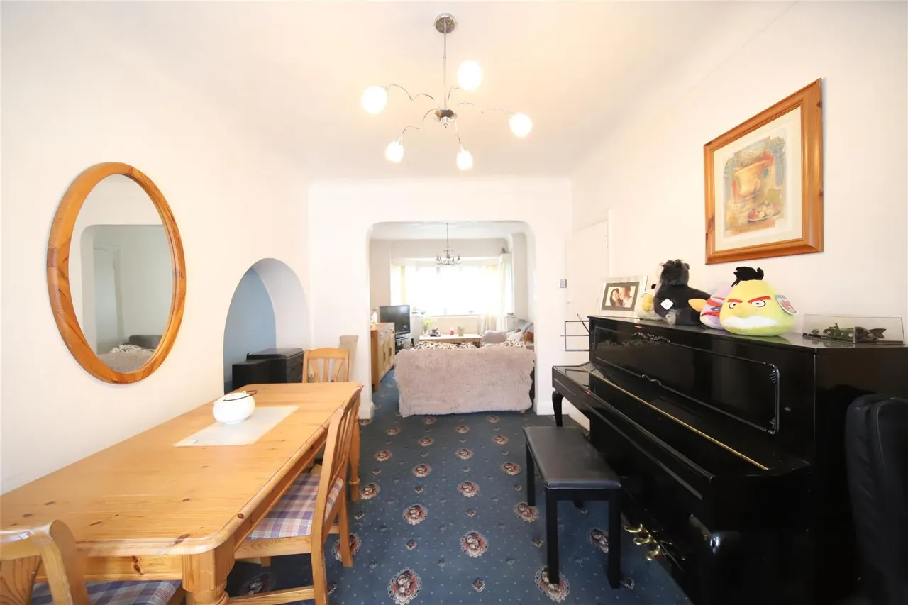 Chaucer Close, London N11 1AU, photo 7
