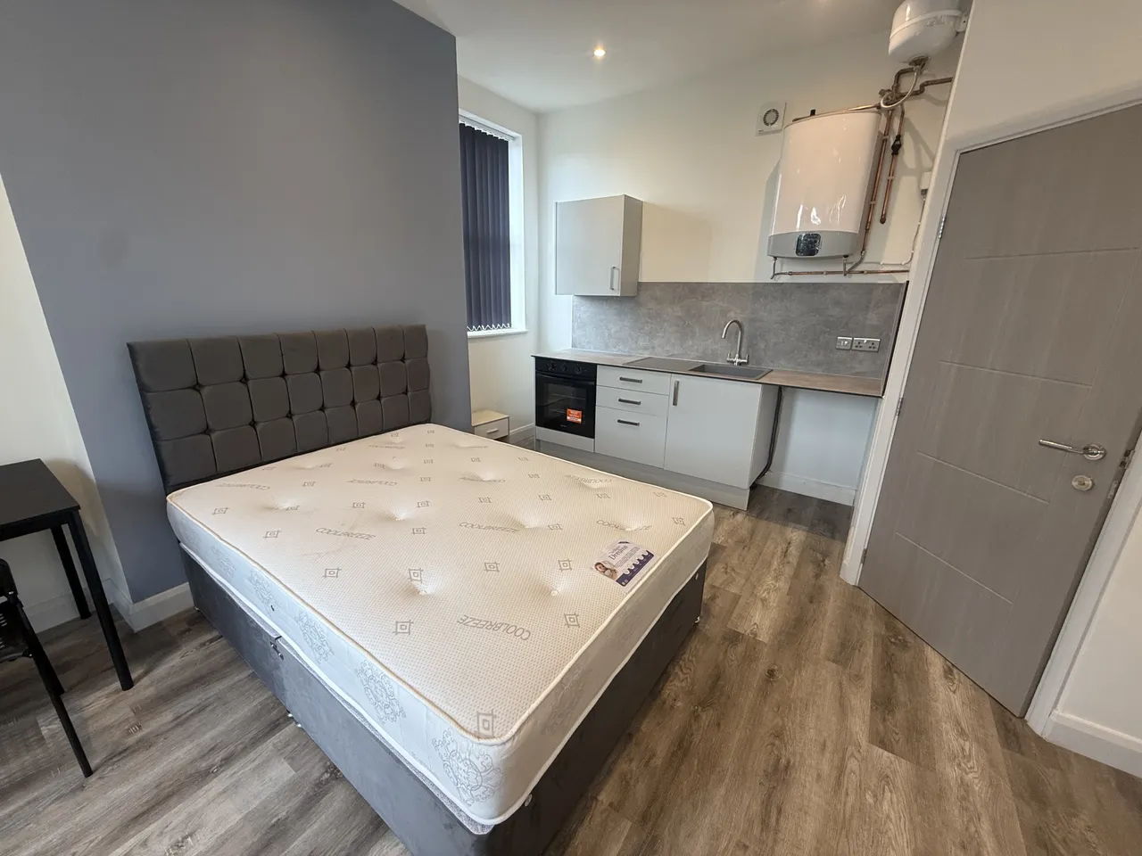 Birkby Lodge Road, Huddersfield, HD2, photo 2