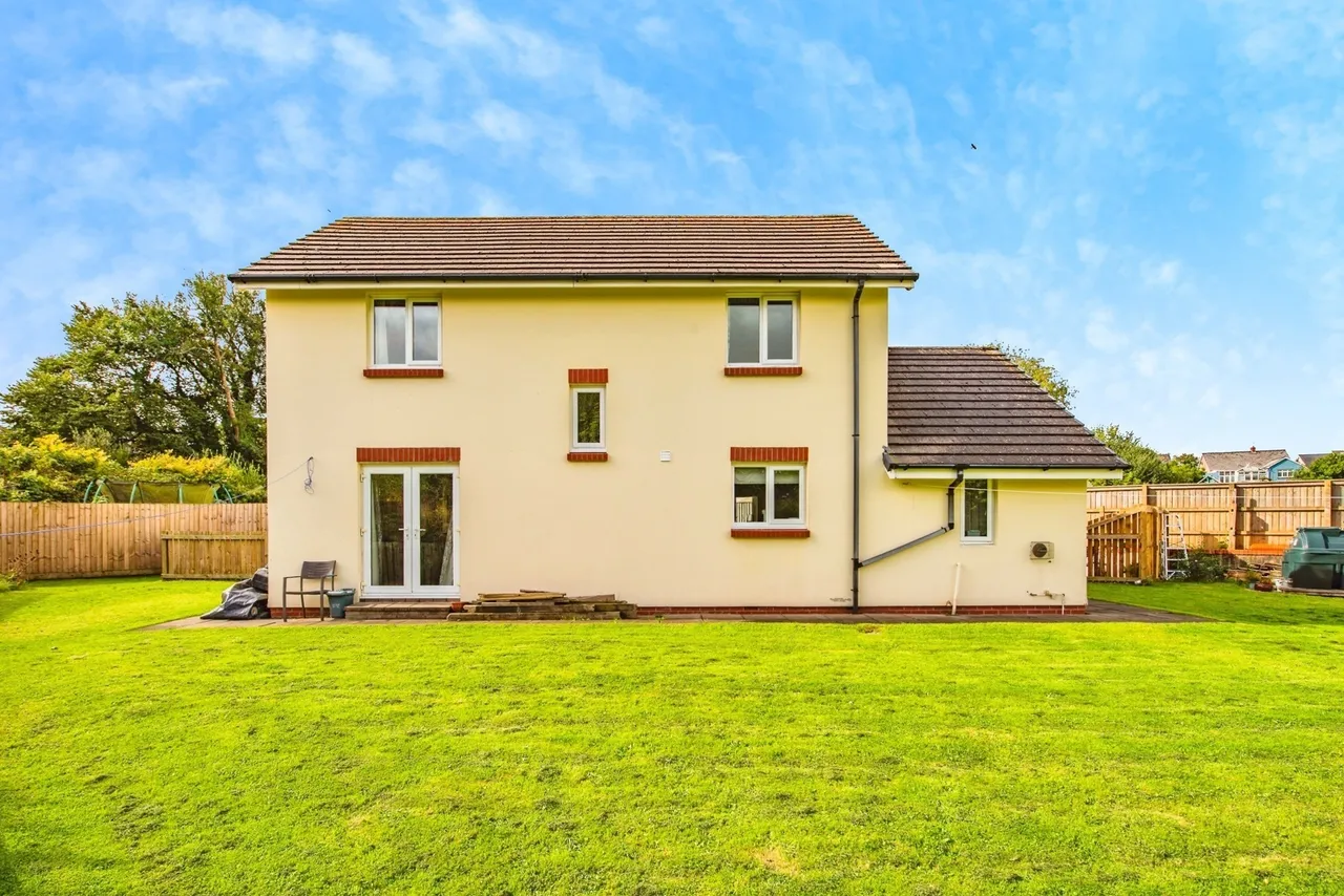 Panteg Uchaf, Narberth, SA67, photo 16