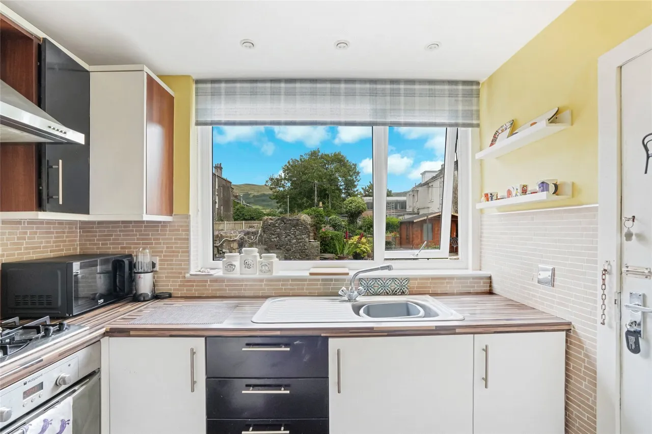 Brisbane Road, Largs, North Ayrshire, KA30, photo 5