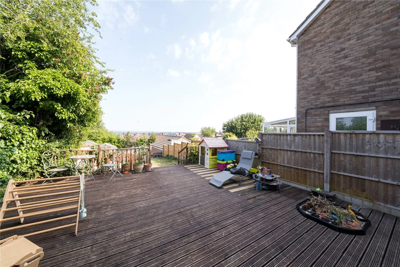 Westbury, photo 20