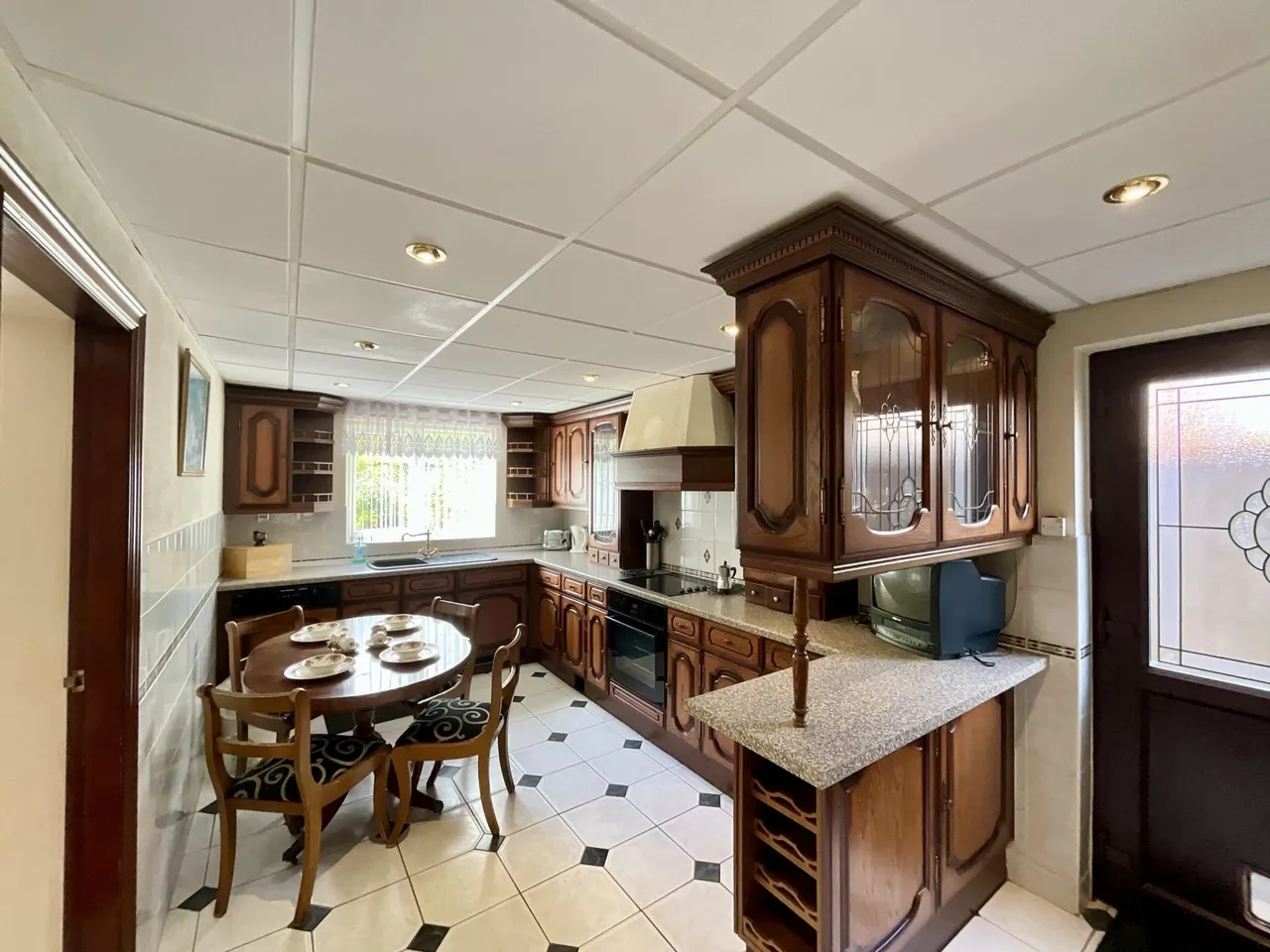 Foxhill Road, Nottingham, NG4, photo 10