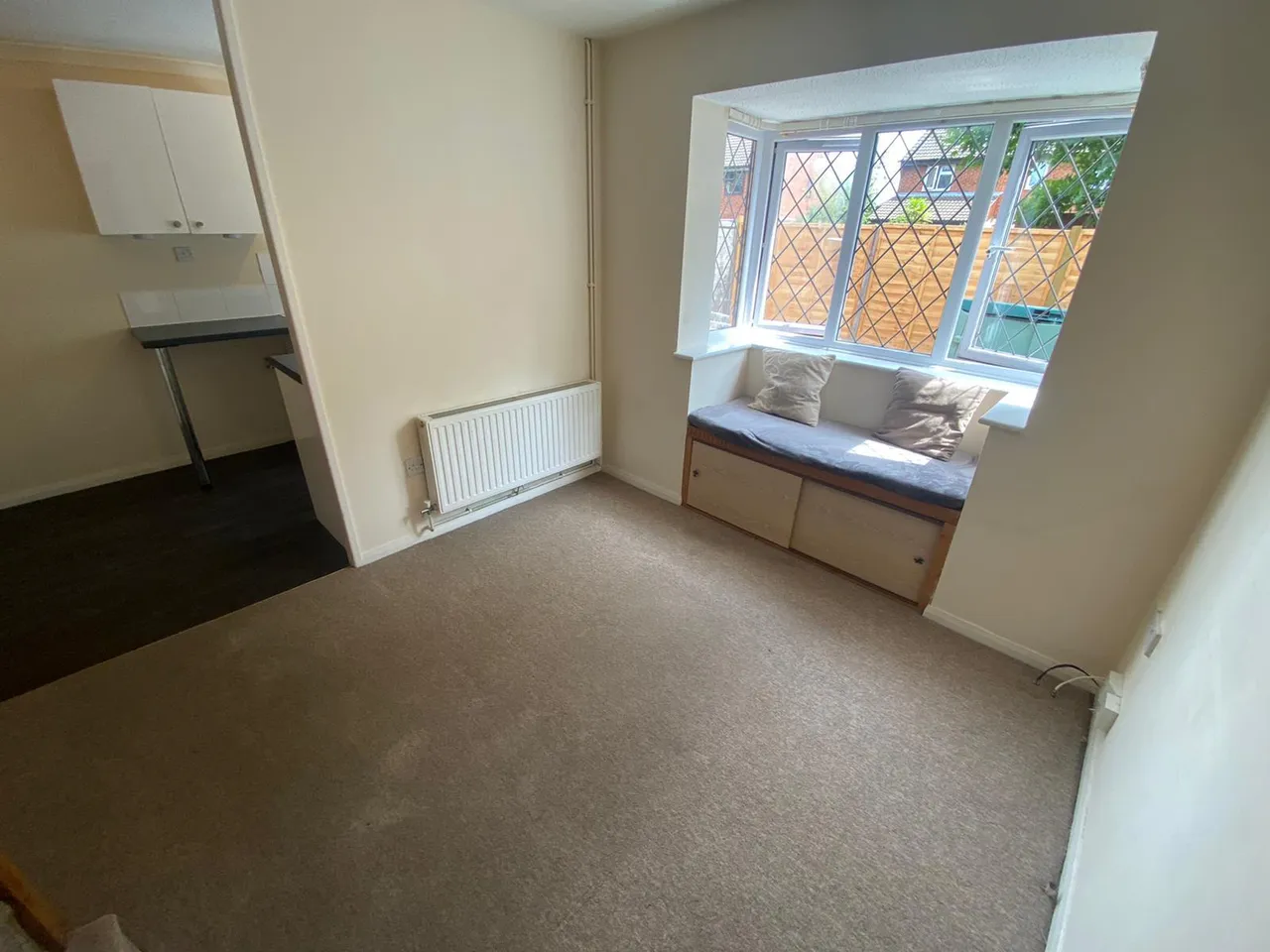 Risingham Mead, Westlea, SN5, photo 3