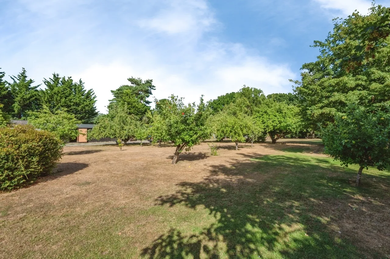 Wrotham Road, Meopham, DA13, photo 25