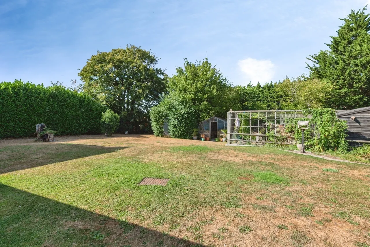 Wrotham Road, Meopham, DA13, photo 26