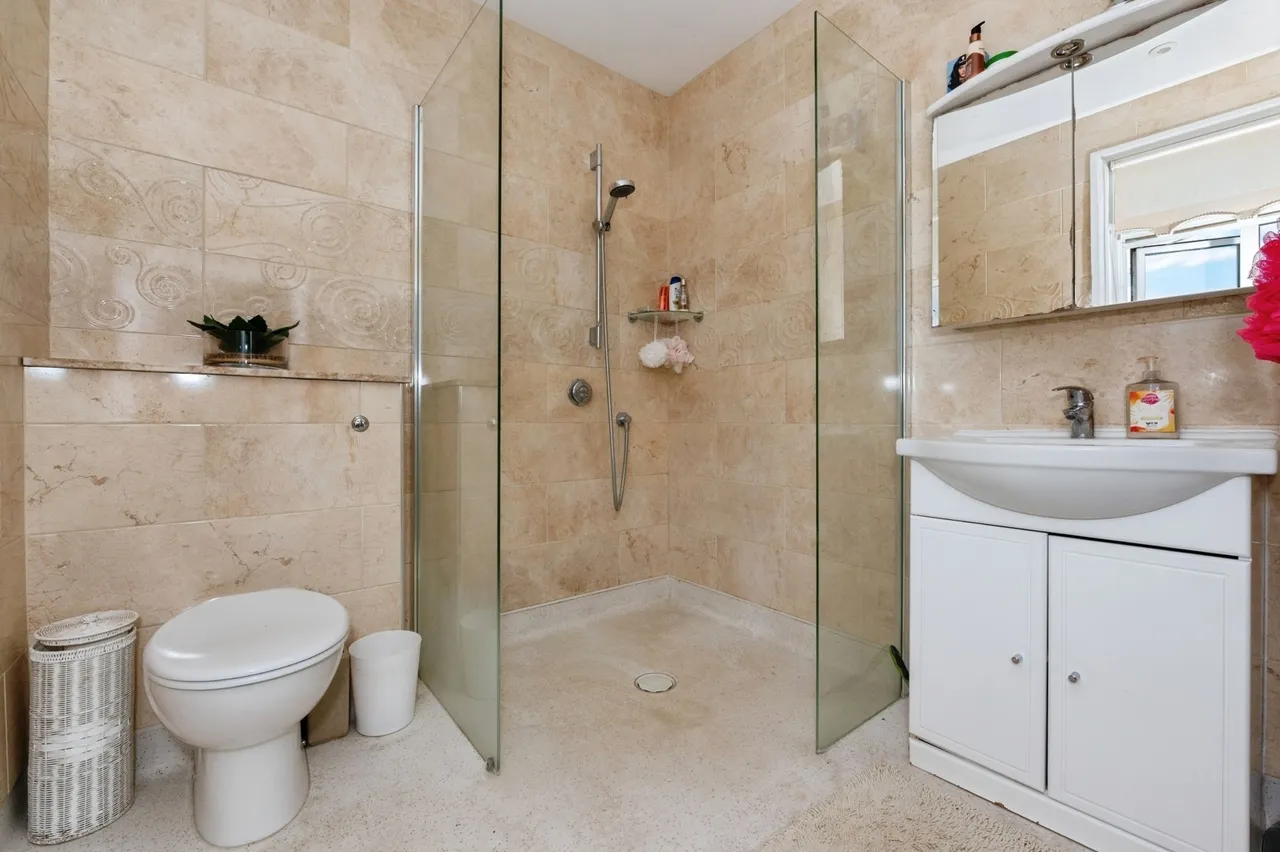 Wrotham Road, Meopham, DA13, photo 13