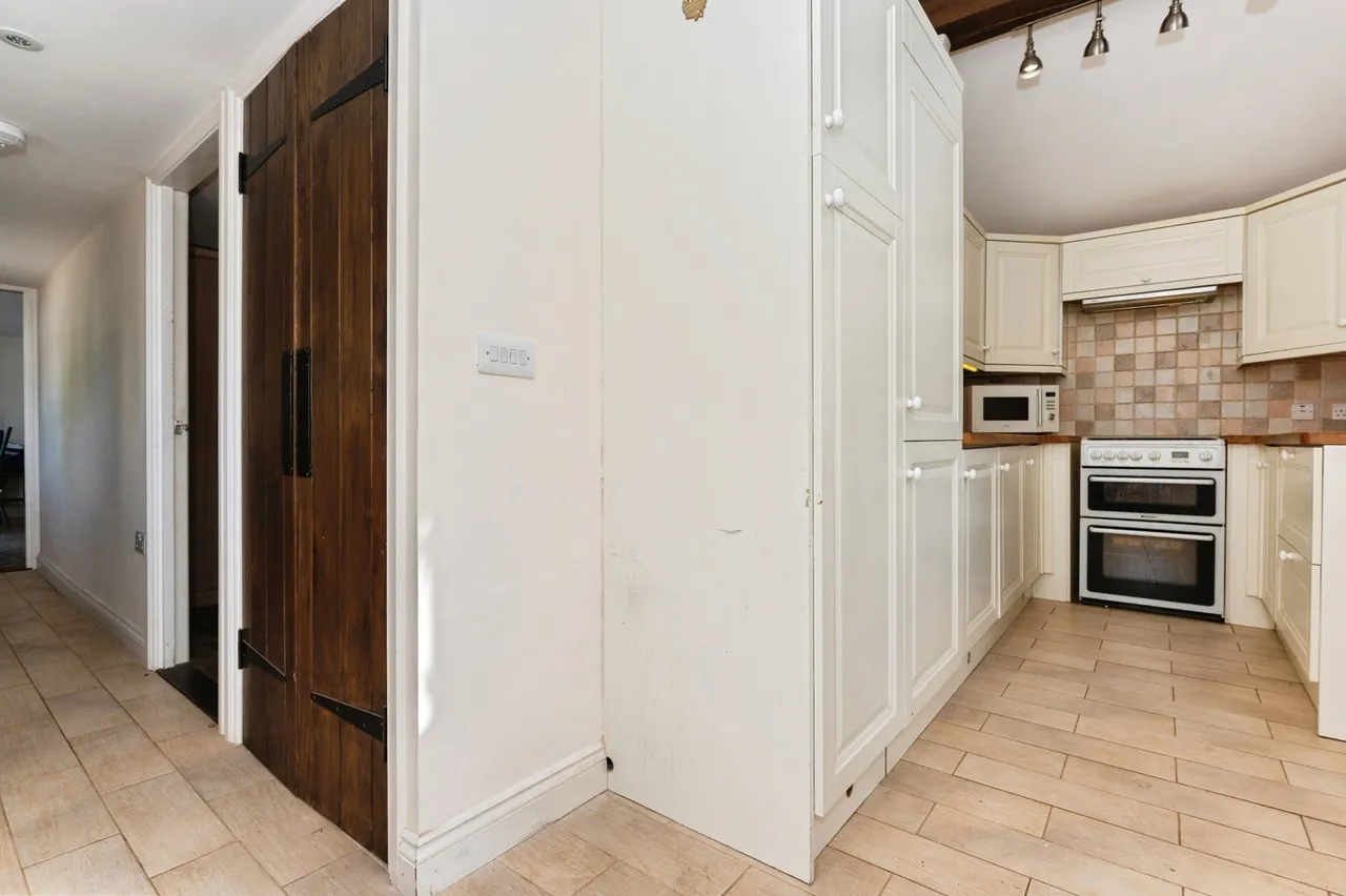 Wrotham Road, Meopham, DA13, photo 19