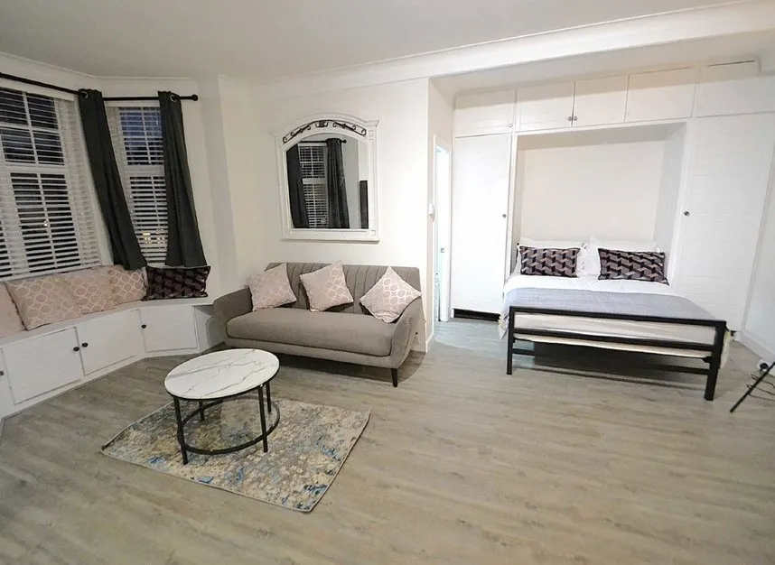 Abbey Road, St Johns Wood, NW8, photo 2