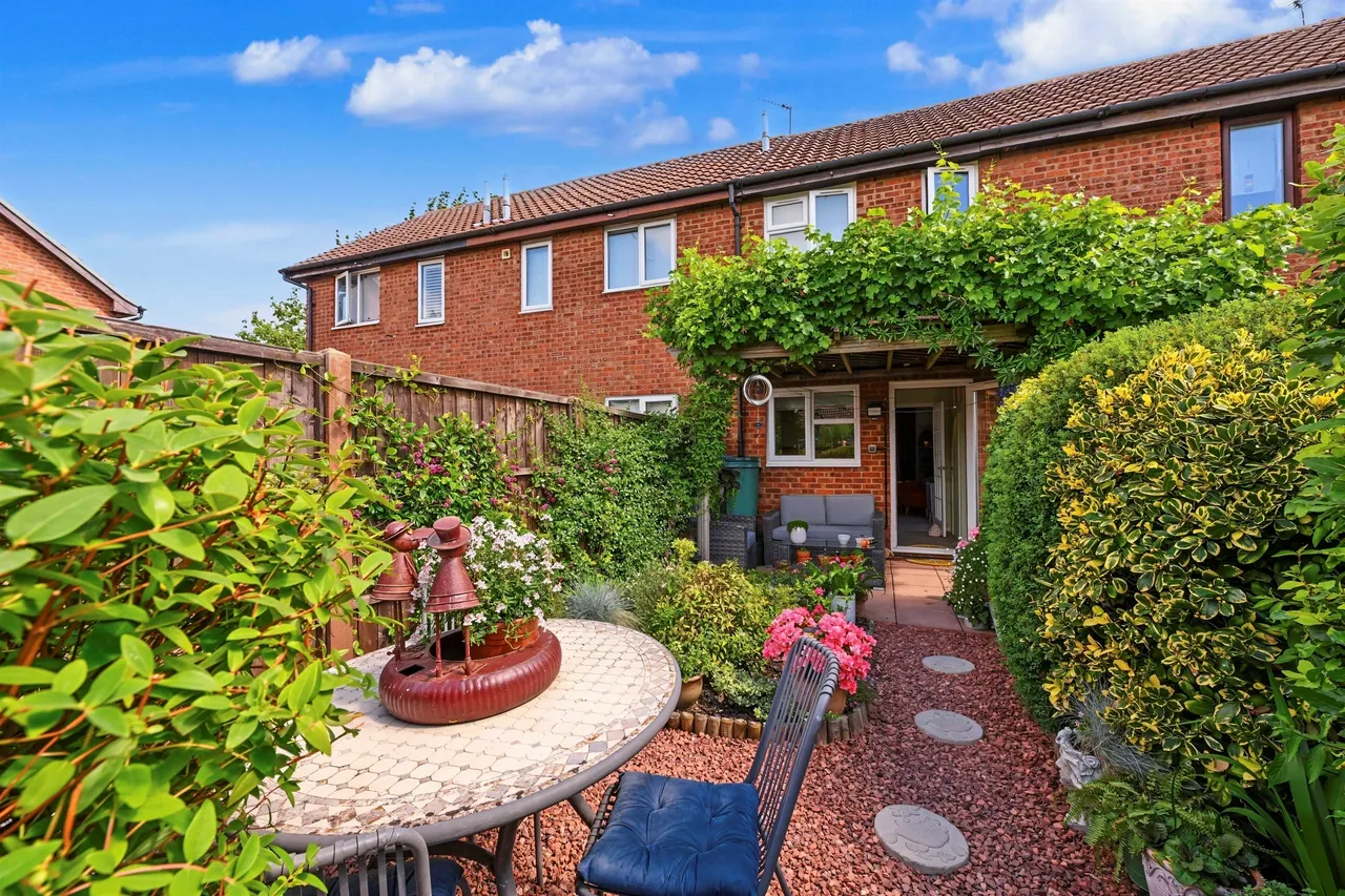 Church Hill, Cheddington, LU7, photo 12