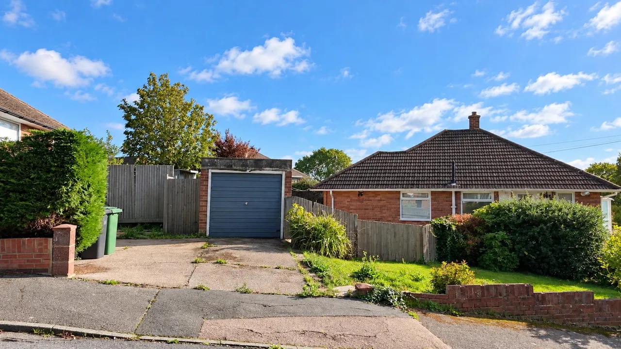 Westminster Crescent, Hastings, photo 14
