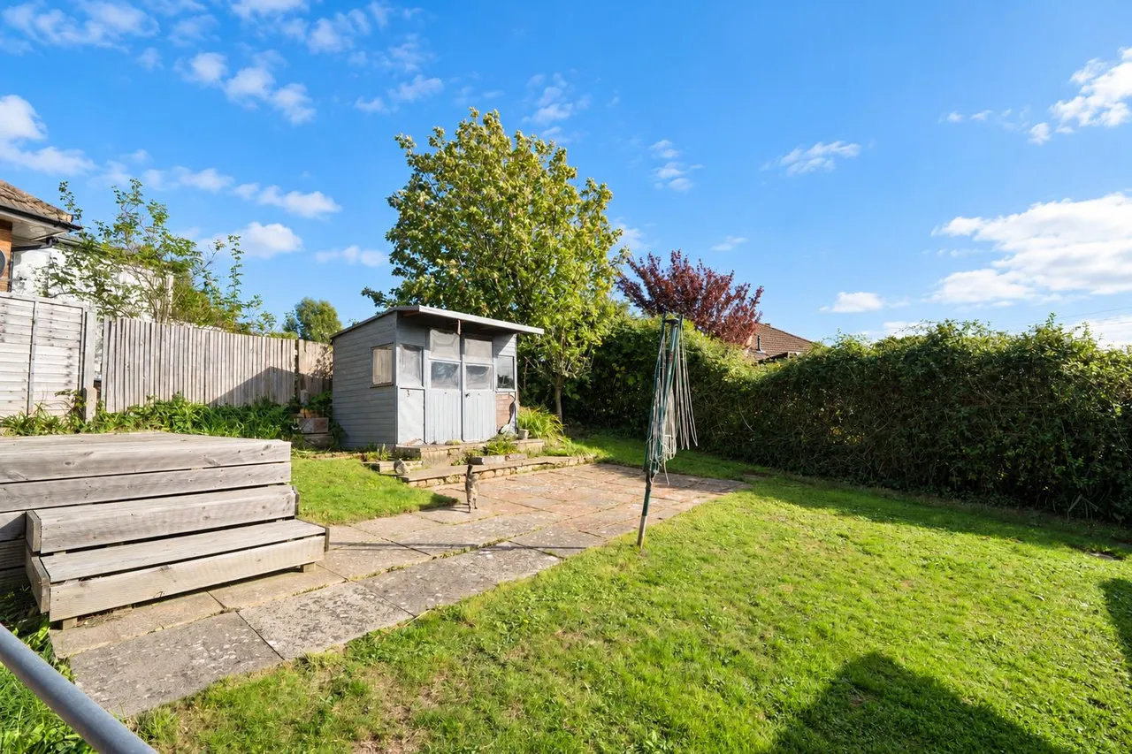 Westminster Crescent, Hastings, photo 2