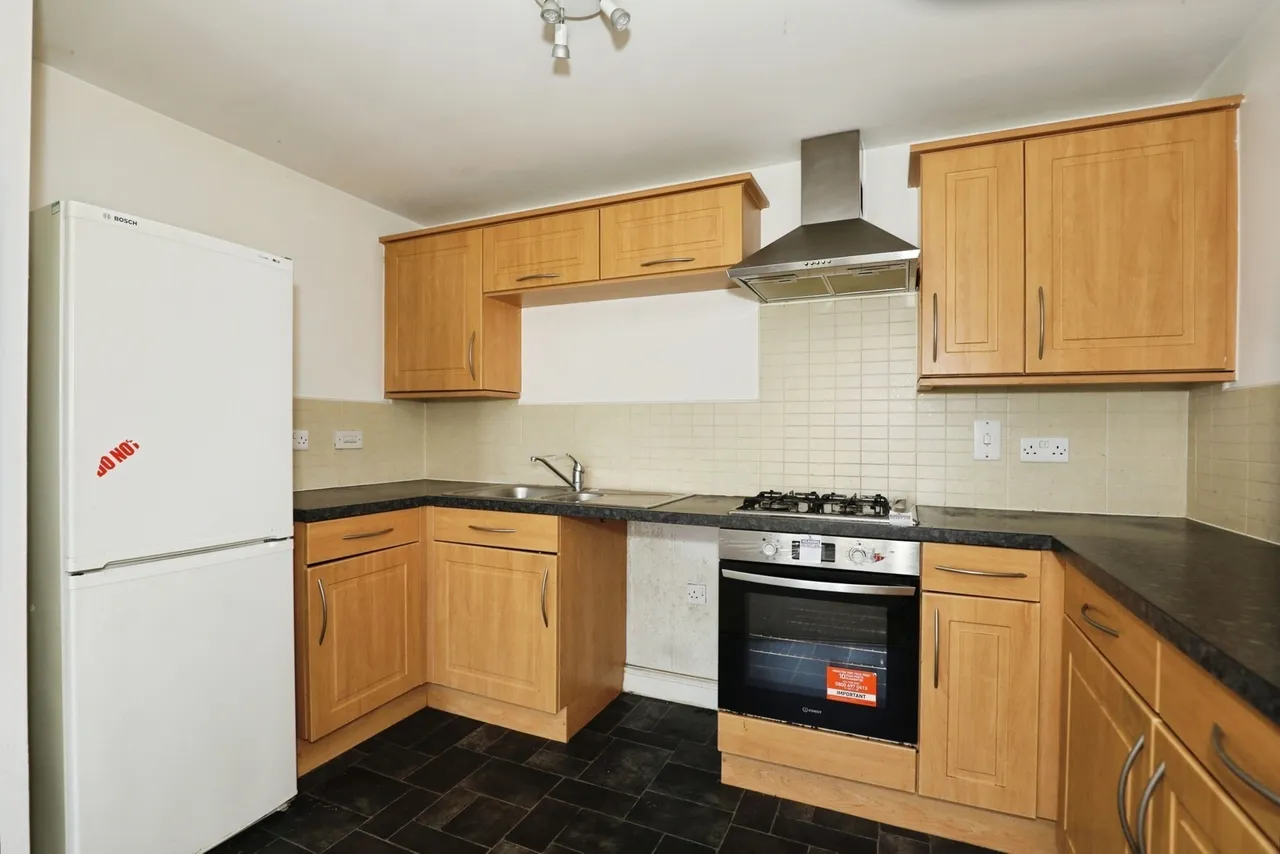 Harrison Drive, Crewe, Cheshire, CW1, photo 2