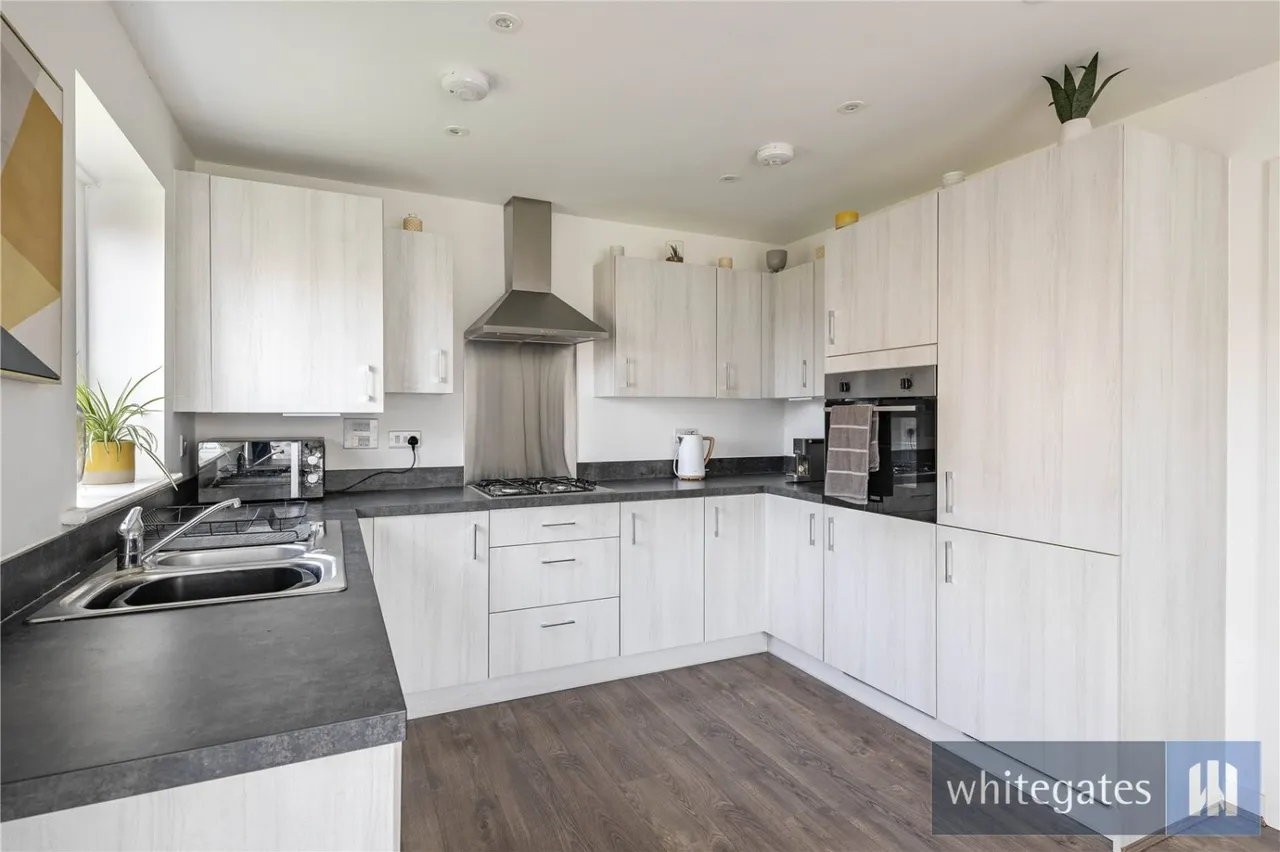 Prince Grove, Halewood, L26, photo 12