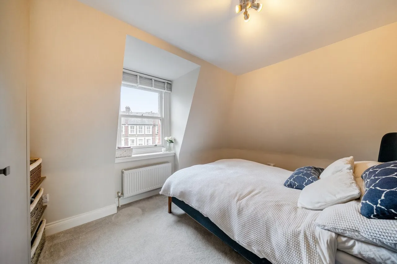 East Hill, Battersea, SW18, photo 10