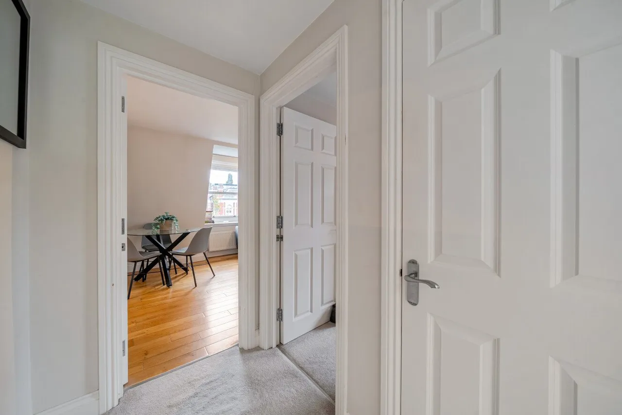East Hill, Battersea, SW18, photo 9