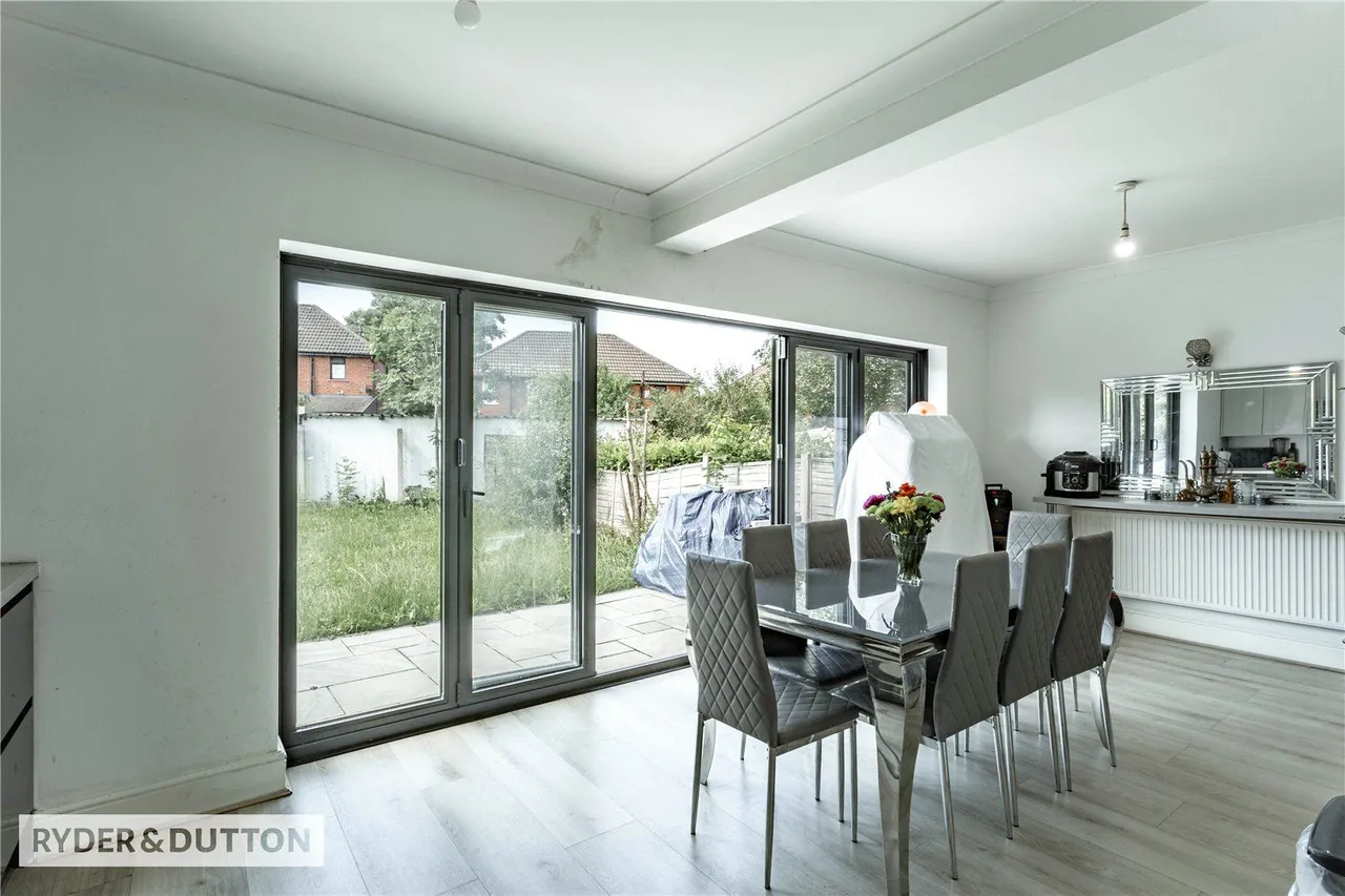 Dicken Green, Queensway, OL11, photo 6