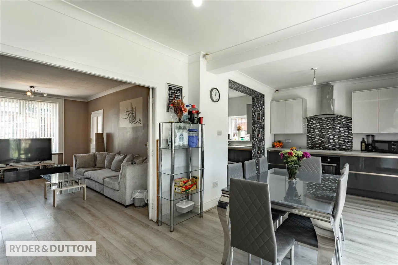 Dicken Green, Queensway, OL11, photo 5