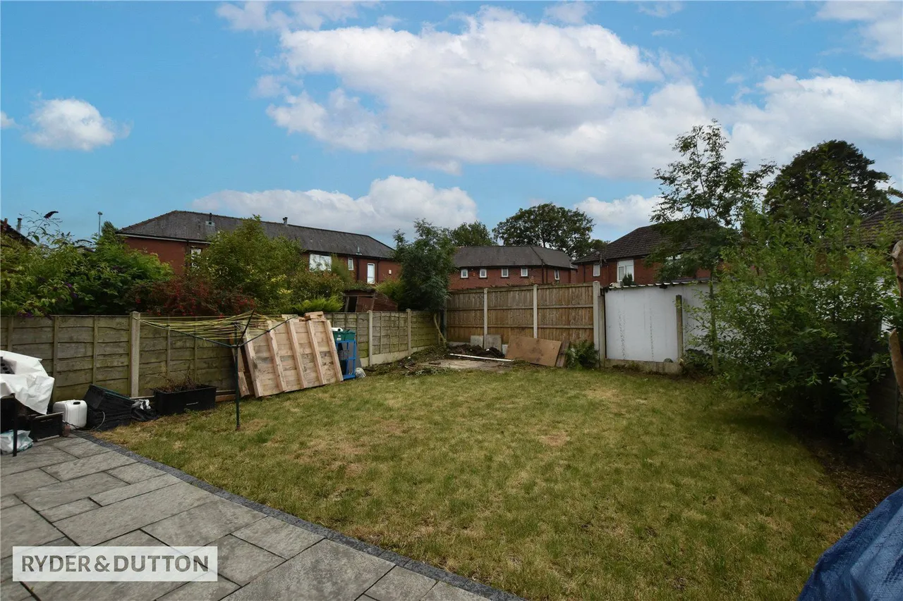 Dicken Green, Queensway, OL11, photo 11