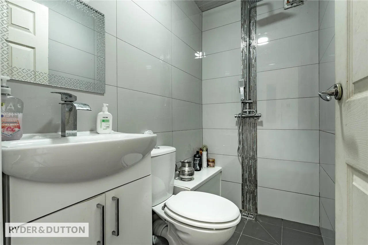 Dicken Green, Queensway, OL11, photo 14