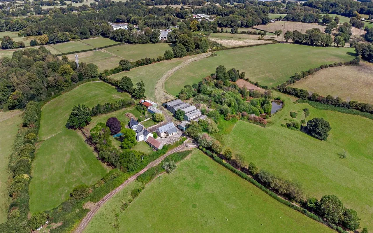 Little Mill, Pontypool, NP4, photo 17