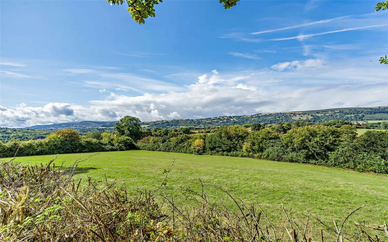 Little Mill, Pontypool, NP4, photo 19