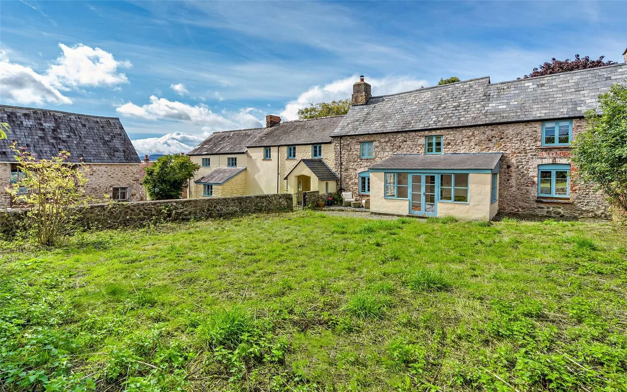 Little Mill, Pontypool, NP4, photo 2